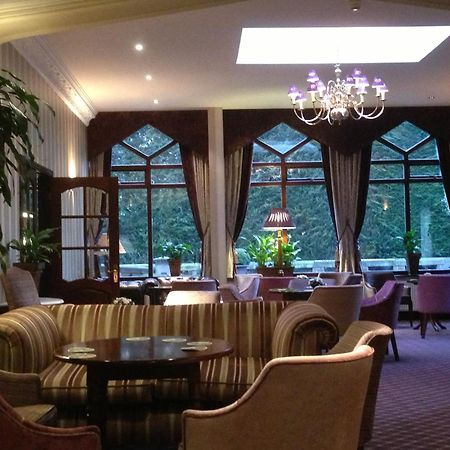 Oakwood Hall Hotel Bingley Buitenkant foto